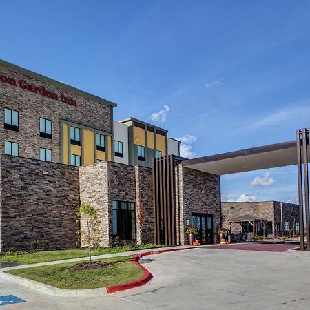 Hilton Garden Inn Topeka Bagian luar foto