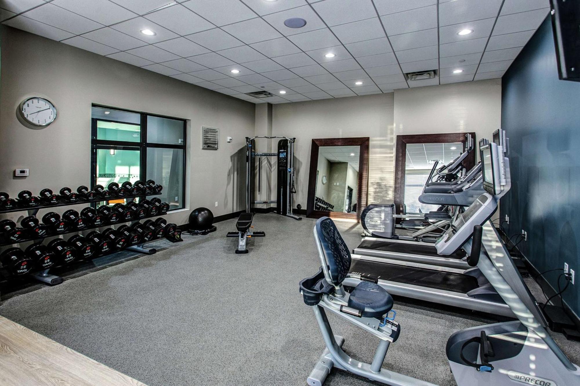 Hilton Garden Inn Topeka Bagian luar foto